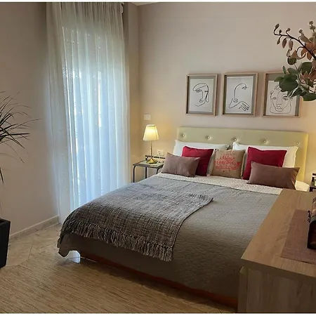 Tirana_cliche_apartment شقة *